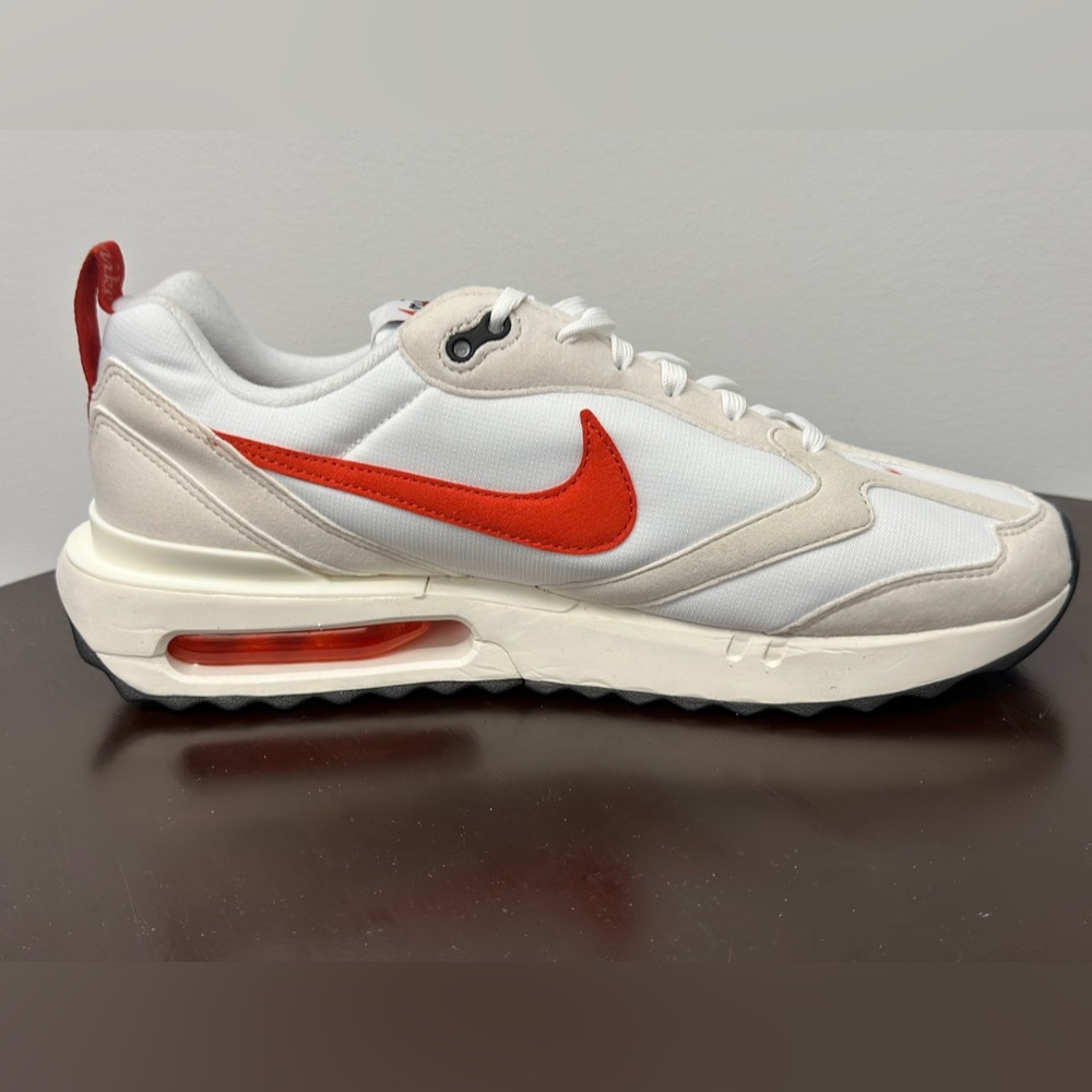 Nike Air Max Dawn sneakers - Picture 2 of 9